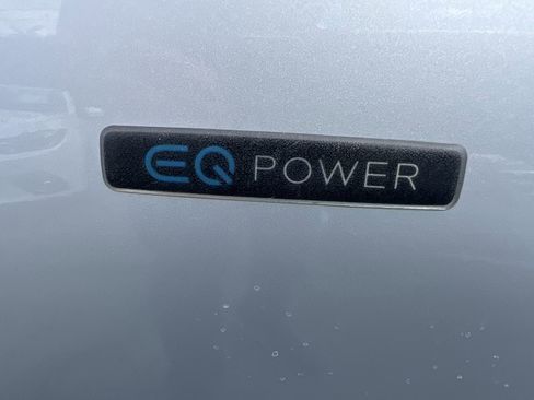 Used 2019 Mercedes-Benz GLC 350e 4MATIC image 27