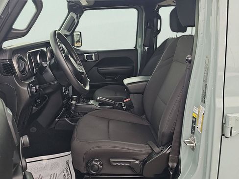 Used 2023 Jeep Wrangler Unlimited Sport AWD/4WD image 13