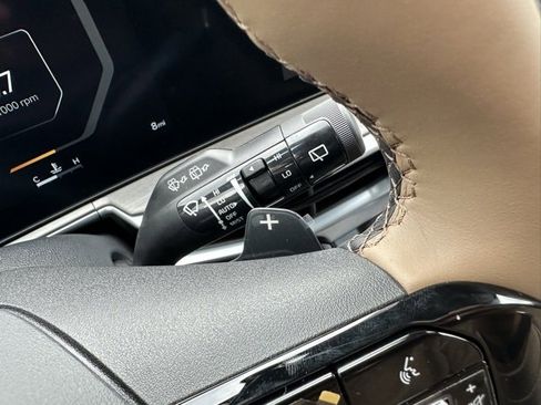 New 2026 Kia Sorento SX Prestige w/ Olive Brown Leather Package image 40