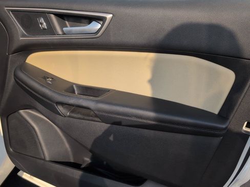 Used 2021 Ford Edge SEL w/ Convenience Package FWD image 37
