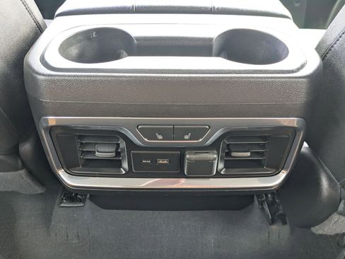 Used 2019 GMC Sierra 1500 SLT w/ SLT Premium Plus Package image 29