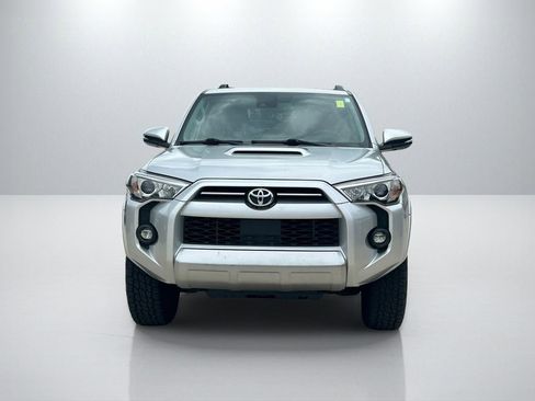 Used 2021 Toyota 4Runner TRD Off-Road Premium w/ Moonroof Package AWD/4WD image 2