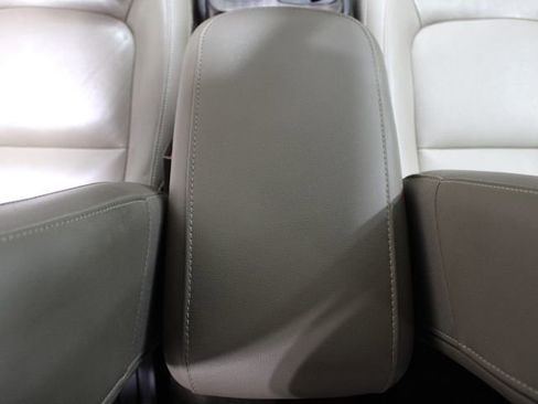 Used 2017 GMC Canyon SLT w/ Trailering Package image 30