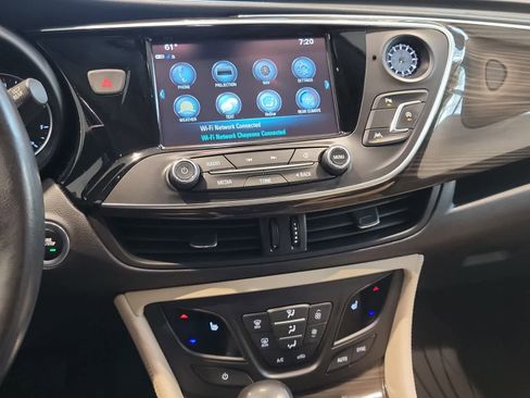 Used 2019 Buick Envision Premium AWD/4WD image 15