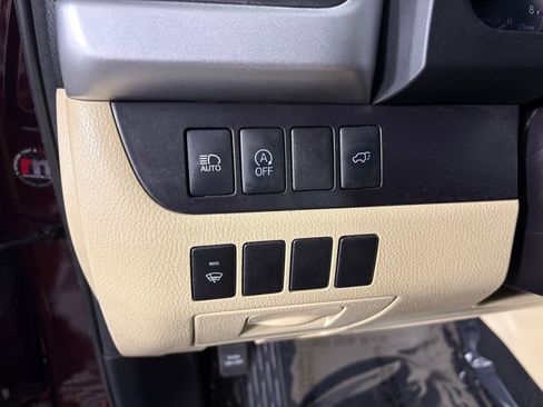 Used 2018 Toyota Highlander XLE AWD/4WD image 14