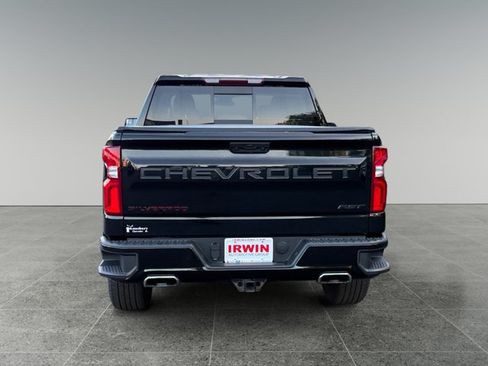 Certified 2023 Chevrolet Silverado 1500 RST w/ Redline Edition AWD/4WD image 4