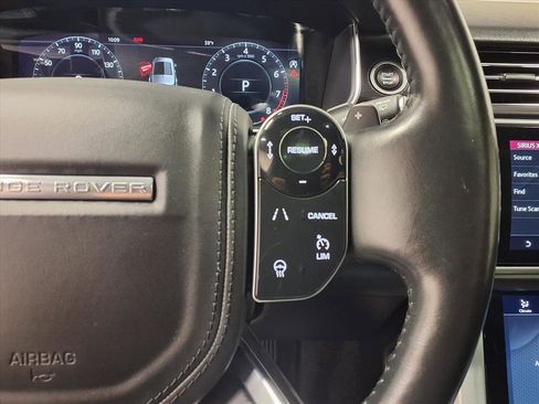 Used 2020 Land Rover Range Rover Long Wheelbase HSE image 21
