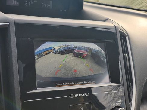 Used 2017 Subaru Impreza 2.0i Premium image 25