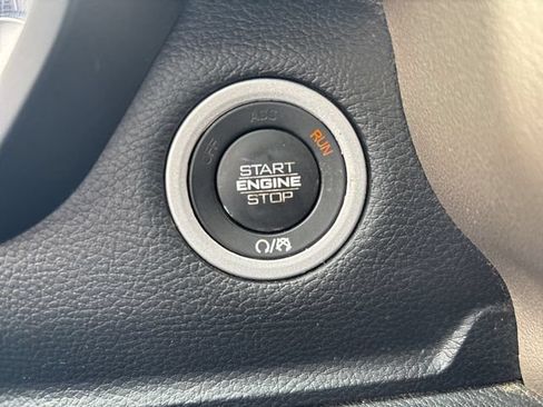 Certified 2022 RAM 1500 Laramie AWD/4WD image 31