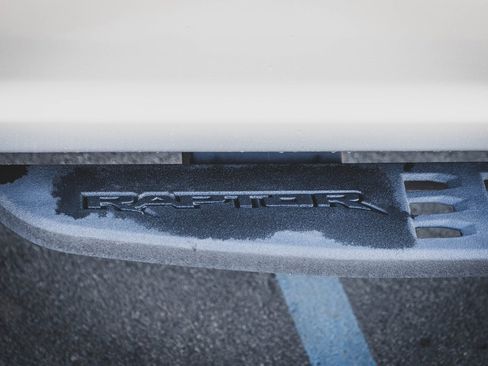 Used 2018 Ford F150 Raptor w/ Equipment Group 802A Luxury image 16