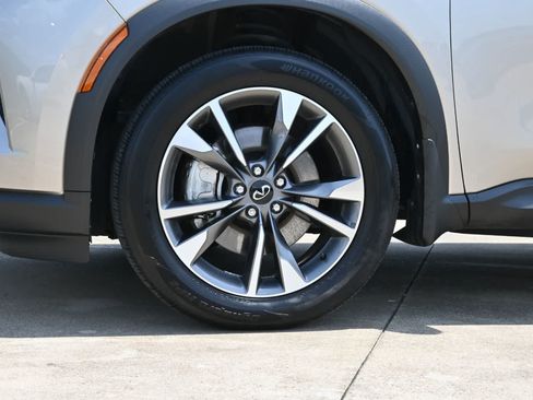 Certified 2025 INFINITI QX60 Luxe AWD/4WD image 25