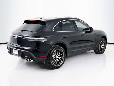 New 2026 Porsche Macan image 9