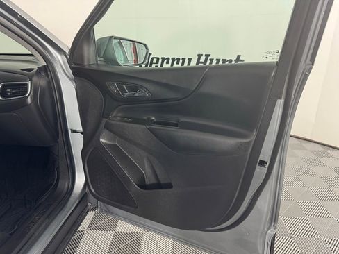 Used 2024 Chevrolet Equinox LT w/ LPO, Floor Liner Package image 29