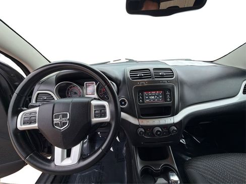 Used 2017 Dodge Journey SE w/ Flexible Seating Group FWD image 29
