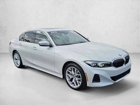 Used 2025 BMW 330i Sedan w/ Convenience Package image 3