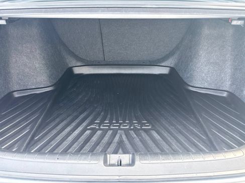 Used 2020 Honda Accord EX-L image 11