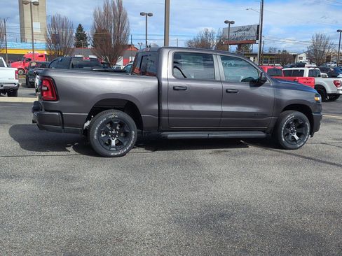 New 2026 RAM 1500 Express AWD/4WD image 6