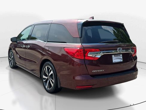 Used 2018 Honda Odyssey Elite image 6