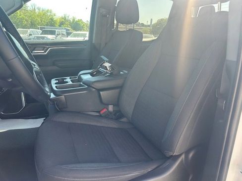 Used 2023 Chevrolet Silverado 1500 LT image 12