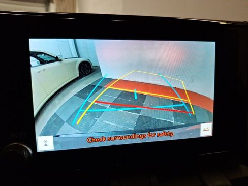 Used 2024 Toyota RAV4 XLE w/ Convenience Package image 24