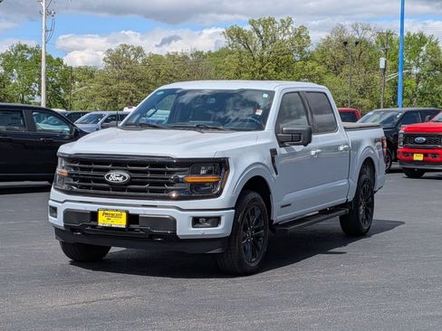 Used 2025 Ford F150 XLT w/ Equipment Group 302A MID AWD/4WD image 3