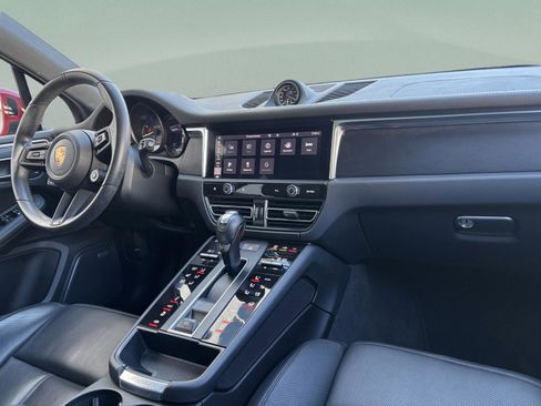 Used 2022 Porsche Macan GTS image 23