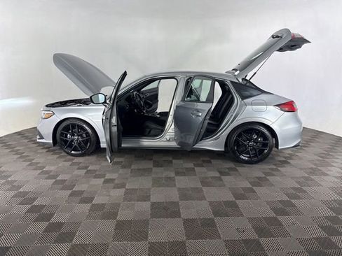 Used 2024 Honda Civic Sport image 11