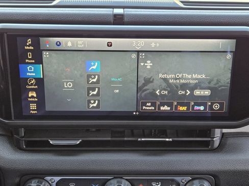 Used 2024 Jeep Wrangler Unlimited Sport AWD/4WD image 17