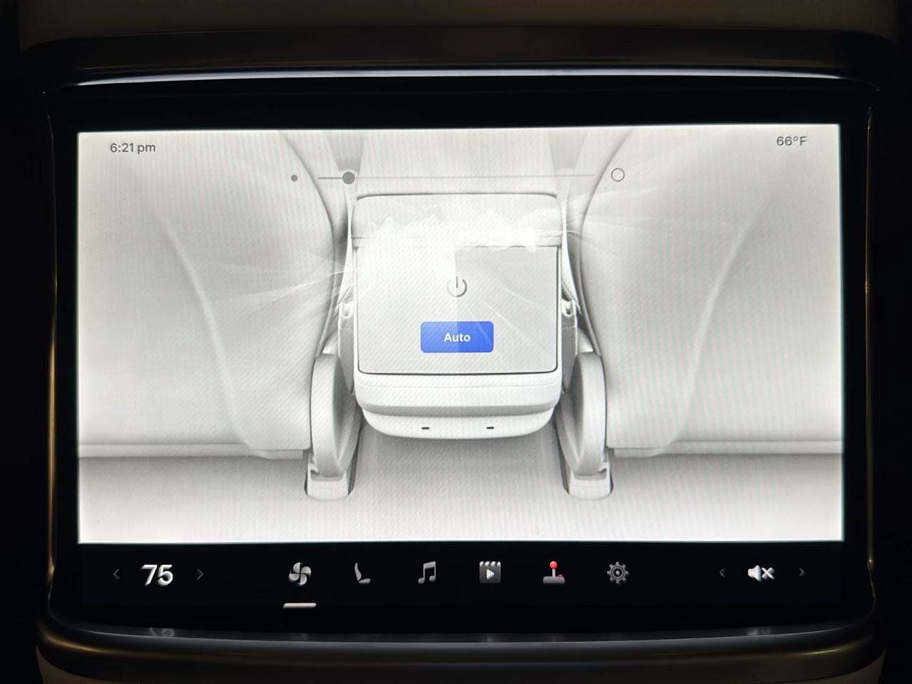 Used 2024 Tesla Model S Plaid AWD/4WD image 18