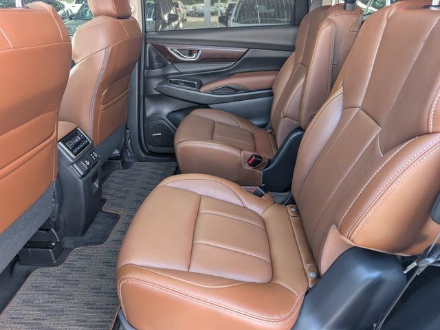 Used 2024 Subaru Ascent Touring AWD/4WD image 27