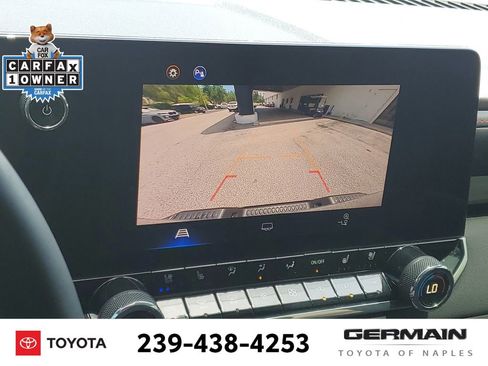 Used 2024 Chevrolet Colorado Z71 w/ Z71 Convenience Package 2 AWD/4WD image 27