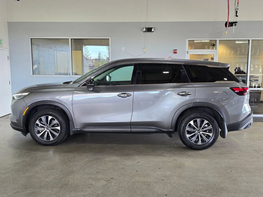 Certified 2024 INFINITI QX60 Pure AWD/4WD image 7