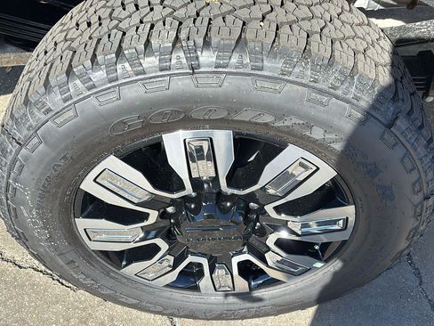 New 2026 GMC Sierra 3500 Denali w/ Denali Reserve Package image 11