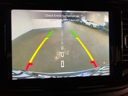 Used 2024 Dodge Durango GT image 27