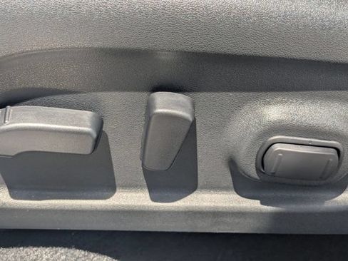 Used 2024 Nissan Murano SV FWD image 14
