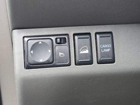 Used 2014 Nissan Frontier SV w/ SV Value Truck Package image 27