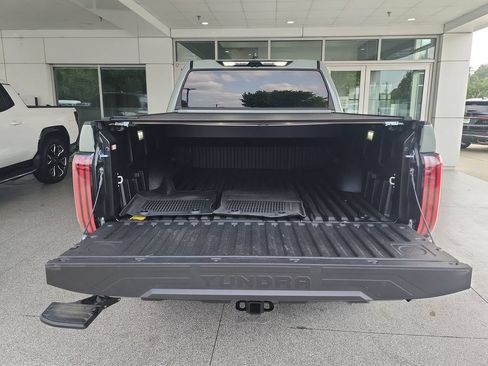 Used 2025 Toyota Tundra Platinum AWD/4WD image 25