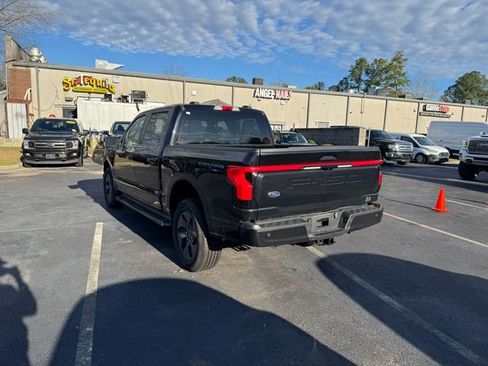 Used 2023 Ford F150 Lightning Lariat image 6