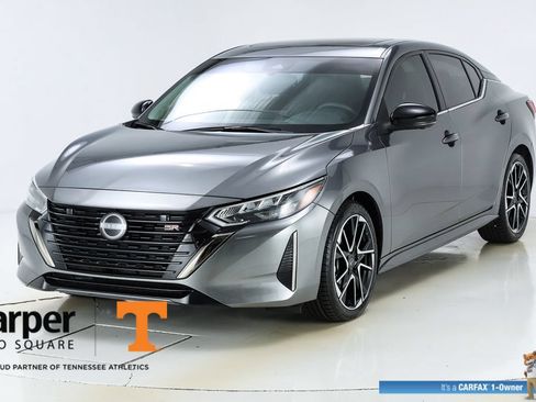Used 2024 Nissan Sentra SR w/ SR Premium Package FWD image 38