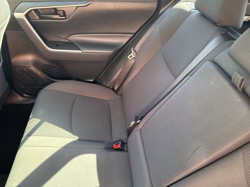 Used 2019 Toyota RAV4 LE w/ All Weather Liner Package AWD/4WD image 20