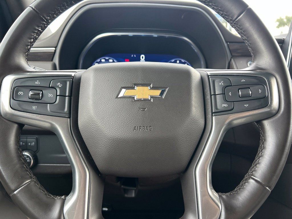 Used 2024 Chevrolet Tahoe LT RWD image 18