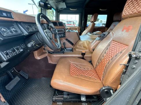 Used 2001 HUMMER H1 4-Door Open Top image 10