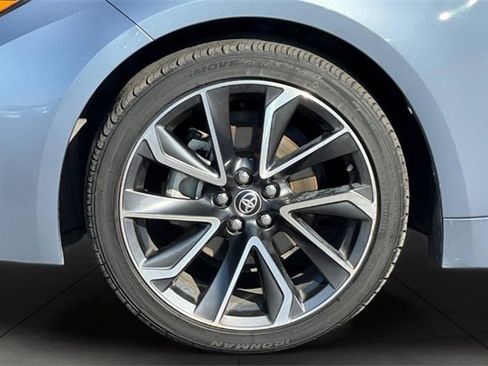 Used 2020 Toyota Corolla SE image 29