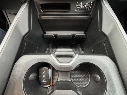 Used 2023 RAM 1500 Big Horn image 23