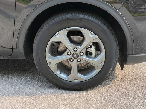 Used 2025 Ford Escape ST-Line AWD/4WD image 33