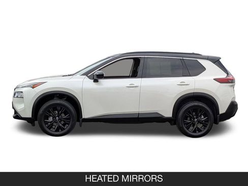 Used 2023 Nissan Rogue SV w/ SV Premium B Package FWD image 5