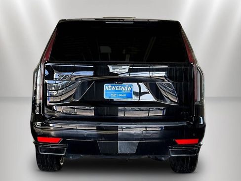 Used 2023 Cadillac Escalade Sport Platinum w/ LPO, ONYX Package image 4