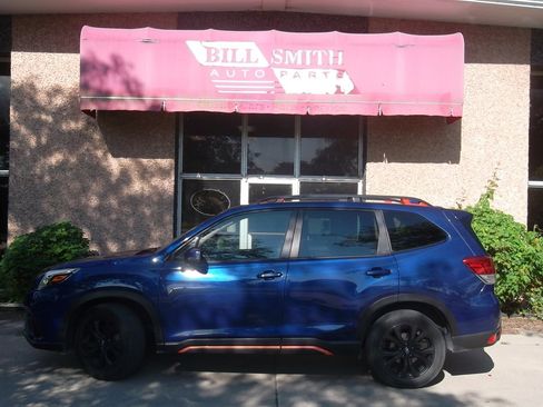 Used 2023 Subaru Forester Sport AWD/4WD image 3
