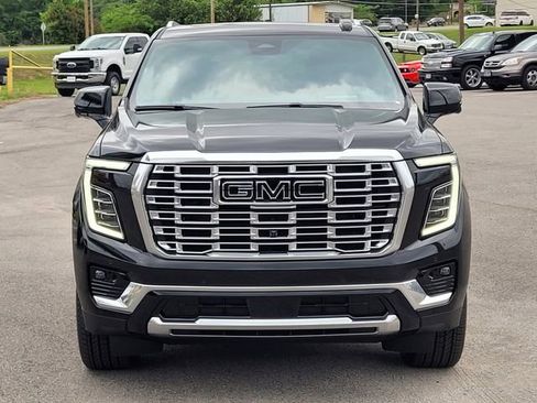 New 2026 GMC Yukon XL Denali w/ Denali Reserve Package image 2