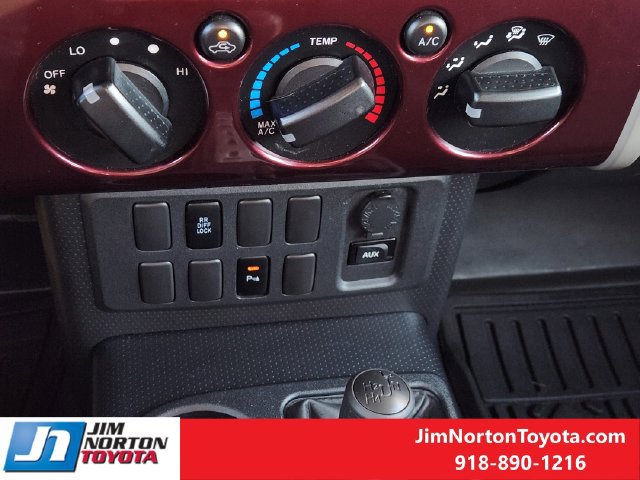 Used 2007 Toyota FJ Cruiser 4WD w/ Convenience Pkg image 18